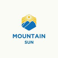 modèle de conception d'icône de logo de soleil de montagne vecteur