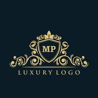 logo lettre mp avec bouclier d'or de luxe. modèle vectoriel de logo d'élégance.