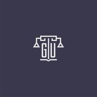 gu monogramme initial pour le logo du cabinet d'avocats avec image vectorielle d'échelles vecteur