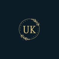 monogramme de beauté britannique initial et design de logo élégant, logo manuscrit de la signature initiale, mariage, mode, floral et botanique avec modèle créatif. vecteur
