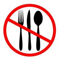 aucune icône de signe de manger. fourchette, cuillère et couteau avec cercles rouges. ne mangez pas la conception de vecteur d'avertissement. isolé sur fond blanc. illustration vectorielle.