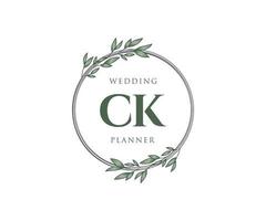 ck initiales lettre mariage monogramme logos collection, modèles minimalistes et floraux modernes dessinés à la main pour cartes d'invitation, réservez la date, identité élégante pour restaurant, boutique, café en image vectorielle vecteur