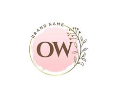 initiale ow logo féminin. utilisable pour les logos nature, salon, spa, cosmétique et beauté. élément de modèle de conception de logo vectoriel plat.