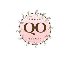 initiale qo logo féminin. utilisable pour les logos nature, salon, spa, cosmétique et beauté. élément de modèle de conception de logo vectoriel plat.