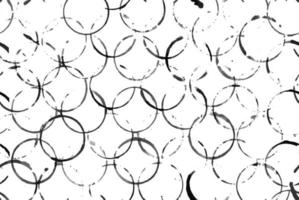 modèle sans couture avec des impressions de cercles. illustration vectorielle monochrome isolée sur fond blanc. bon pour le tissu, le papier peint, le papier d'emballage et la couverture. vecteur