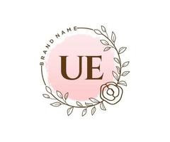 initiale ue logo féminin. utilisable pour les logos nature, salon, spa, cosmétique et beauté. élément de modèle de conception de logo vectoriel plat.