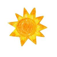 le soleil dessiné à la main avec des crayons de couleur. style bande dessinée. isolé sur fond blanc vecteur