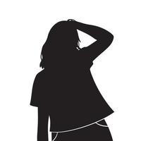 jeune adulte ou adolescente avec poste de selfie confiant avec dessin de la moitié du corps. silhouette d'icône vectorielle. femmes aux cheveux moyens et t-shirt posant pour la caméra. dessin de silhouette noire isolé sur blanc vecteur