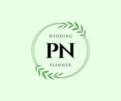 pn initiales lettre collection de logos de monogramme de mariage, modèles minimalistes et floraux modernes dessinés à la main pour cartes d'invitation, réservez la date, identité élégante pour restaurant, boutique, café en image vectorielle vecteur