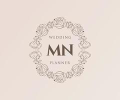 collection de logos de monogramme de mariage lettre initiales mn, modèles minimalistes et floraux modernes dessinés à la main pour cartes d'invitation, réservez la date, identité élégante pour restaurant, boutique, café en image vectorielle vecteur