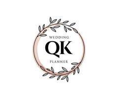 qk initiales lettre mariage monogramme logos collection, modèles minimalistes et floraux modernes dessinés à la main pour cartes d'invitation, réservez la date, identité élégante pour restaurant, boutique, café en image vectorielle vecteur