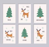 jeu de cartes avec cerf de noël et arbres. vecteur