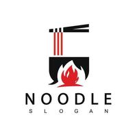 vecteur de logo de nouilles. modèle de logo adapté aux restaurants japonais et italiens