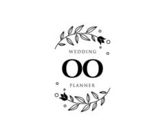 oo collection de logos de monogramme de mariage lettre initiales, modèles minimalistes et floraux modernes dessinés à la main pour cartes d'invitation, réservez la date, identité élégante pour restaurant, boutique, café en image vectorielle vecteur