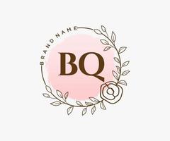 logo féminin bq initial. utilisable pour les logos nature, salon, spa, cosmétique et beauté. élément de modèle de conception de logo vectoriel plat.