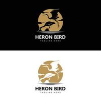 création de logo oiseau héron cigogne, oiseau héron volant sur le vecteur de la rivière, illustration de la marque du produit