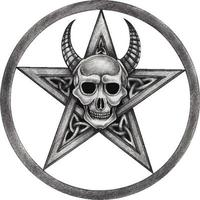 tatouage de crâne de diable de mélange de pentagramme d'art. dessin à la main et faire du vecteur graphique.