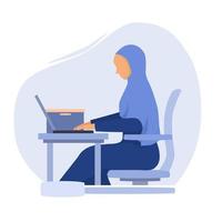 femme musulmane travaillant sur l'ordinateur portable au bureau vecteur