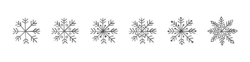 ensemble de flocons de neige dessinés à la main. symboles de neige d'hiver. éléments de conception pour noël et nouvel an. illustration vectorielle vecteur