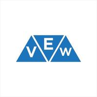 création de logo en forme de triangle evw sur fond blanc. concept de logo de lettre initiales créatives evw. vecteur