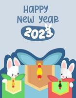 Illustration du personnage de lapin du nouvel an 2023 gyemyo. représentant un garçon et une fille en vêtements de hanbok sur fond de cadeaux coréens traditionnels avec les numéros 2023. lièvres en costume vecteur