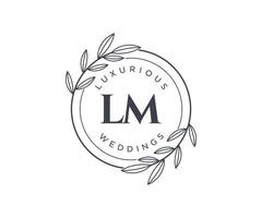 modèle de logos de monogramme de mariage lettre initiales lm, modèles minimalistes et floraux modernes dessinés à la main pour cartes d'invitation, réservez la date, identité élégante. vecteur