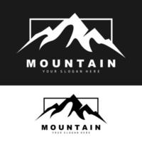 création de logo de montagne, lieu de vecteur pour randonneur amoureux de la nature