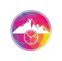 conception d'icône de logo de montagne de temps. illustration de modèle de logo de temps d'aventure. vecteur