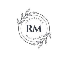 modèle de logos de monogramme de mariage lettre initiales rm, modèles minimalistes et floraux modernes dessinés à la main pour cartes d'invitation, réservez la date, identité élégante. vecteur