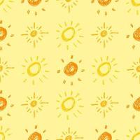 soleil dessiné à la main. modèle sans couture de soleil de croquis simple. symbole solaire. doodle jaune isolé sur fond jaune. illustration vectorielle. vecteur