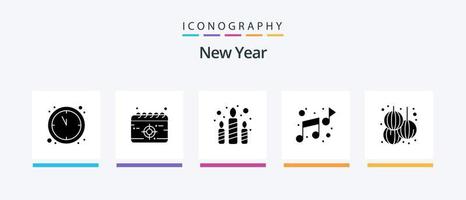 pack d'icônes glyphe 5 du nouvel an, y compris l'année. lanterne. Feu. chinois. Remarque. conception d'icônes créatives vecteur