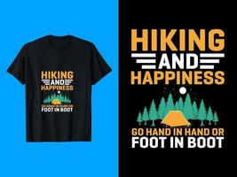 la randonnée et le bonheur vont de pair ou pied dans la conception de t-shirt de démarrage vecteur