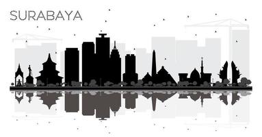 surabaya indonésie city skyline silhouette noire et blanche avec des reflets. vecteur