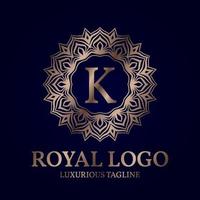 lettre k création de logo vectoriel circulaire royal