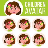 fille avatar set vecteur enfant. Jardin d'enfants. affronter les émotions. dessin animé, bande dessinée, plat. petit, mignon, comique. carte postale, annonce. illustration de tête de dessin animé