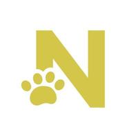 lettre n logo de soins pour animaux de compagnie, modèle de signe et symbole vectoriel de conception de logo de chien