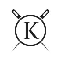 lettre k tailleur logo, aiguille et combinaison de fil pour broder, textile, mode, tissu, modèle de tissu vecteur