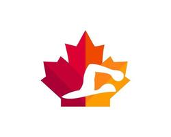 création de logo de natation à l'érable. logo de la natation canadienne. feuille d'érable rouge avec vecteur de natation