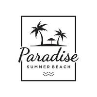 modèle de logo créatif de vacances d'été à la plage avec des vagues, des palmiers et des symboles de planche de surf dans un style rétro.emblème, étiquette, affiche, badge. vecteur