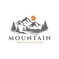 modèle de conception de logo de montagne vintage vecteur