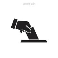 icône de l'urne de vote à la main. main mettant du papier dans l'urne. illustration vectorielle isolée. vecteur