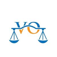 création de logo de lettre vo de cabinet d'avocats. signe d'avocat vecteur