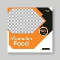 modèle de publication sur les médias sociaux de vente de nourriture spéciale ramadan vecteur