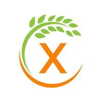 logo de l'agriculture sur le concept de lettre x. agriculture et pâturage agricole, lait, logo de la grange vecteur
