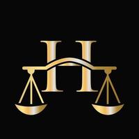 création de logo de droit d'avocat à l'échelle de la lettre h. pilier initial, cabinet d'avocats, conception de signe d'avocat vecteur