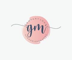 logo féminin gm initial. utilisable pour les logos nature, salon, spa, cosmétique et beauté. élément de modèle de conception de logo vectoriel plat.