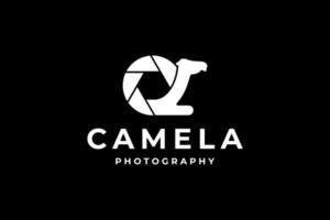 logo de photographie de chameau blanc noir vecteur