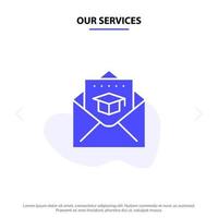nos services casquette éducation remise des diplômes courrier solide glyphe icône modèle de carte web vecteur