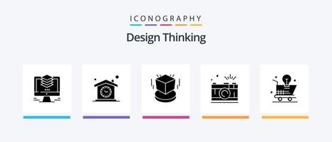 design thinking glyphe 5 pack d'icônes comprenant une photo. appareil photo. l'horloge. motif. cube. conception d'icônes créatives vecteur