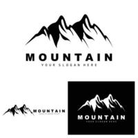 création de logo de montagne, lieu de vecteur pour randonneur amoureux de la nature